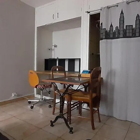 Double Greg En Colocation Проживание в семье *